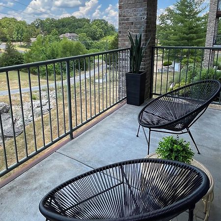 Couples Condo Retreat Overlooking Golf Course Branson West Exterior photo